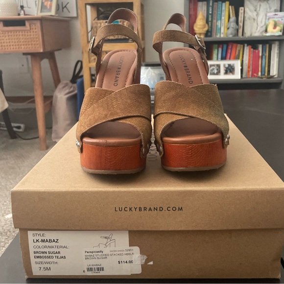 Lucky Brand Platform Heel Sz 7.5 - Picture 2 of 3